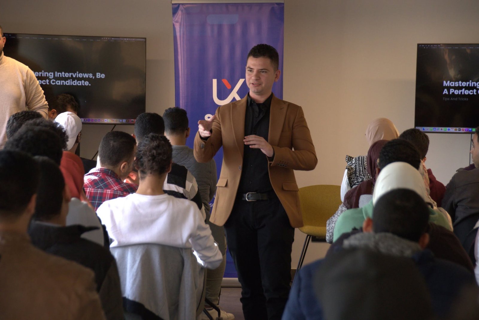 Be a Perfect Candidate. - UX Salon. gallery image